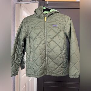 EUC Patagonia kids quilted hooded jacket